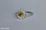 0.88CT DIAMANTRING I 14K GULL. NATURLIGE DIAMANTER! TAKSTBREV OG SERTIFIKAT!