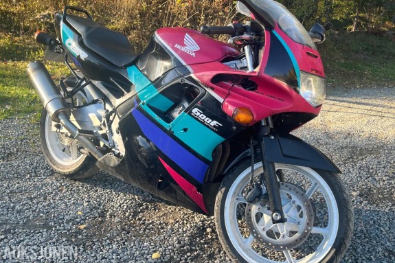 1991 Honda CBR 600F - VETERAN