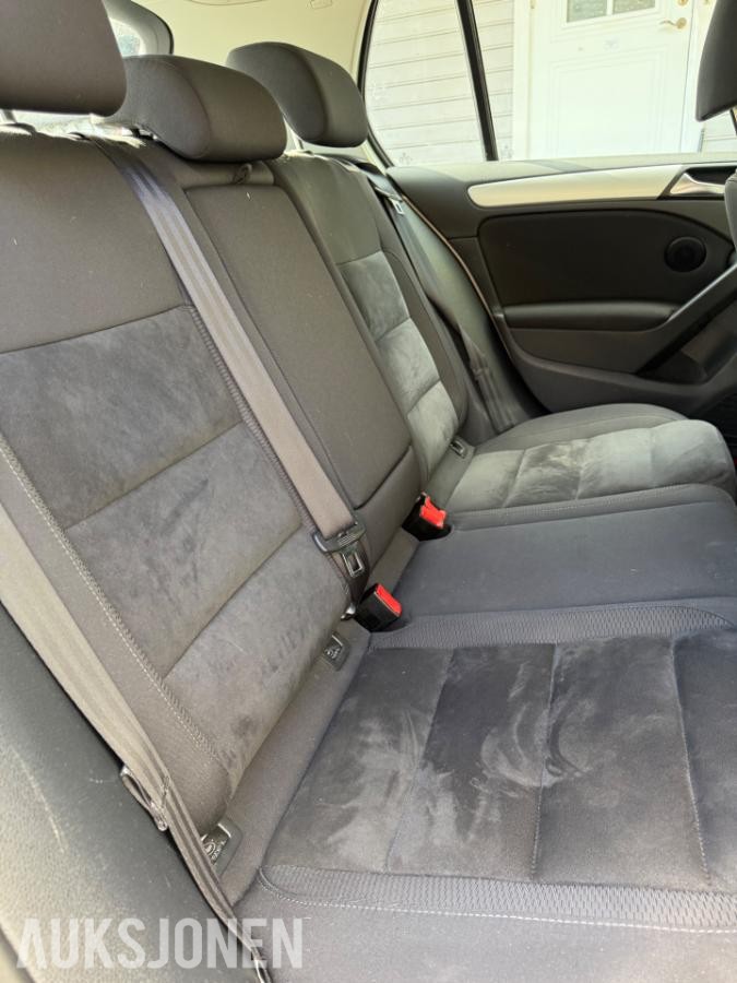 2011 Volkswagen Golf 1.6 Diesel 105hk Automat, Hengerfeste, Cruisekontroll