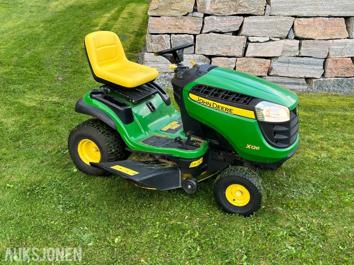 2020 John Deere X 126 sitteklipper