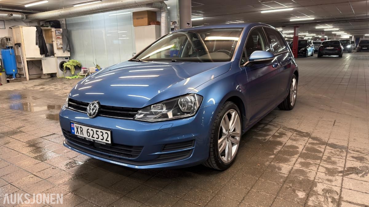 2016 Volkswagen Golf 1.6 TDI 110hk Cruisekontroll, S+V Dekk