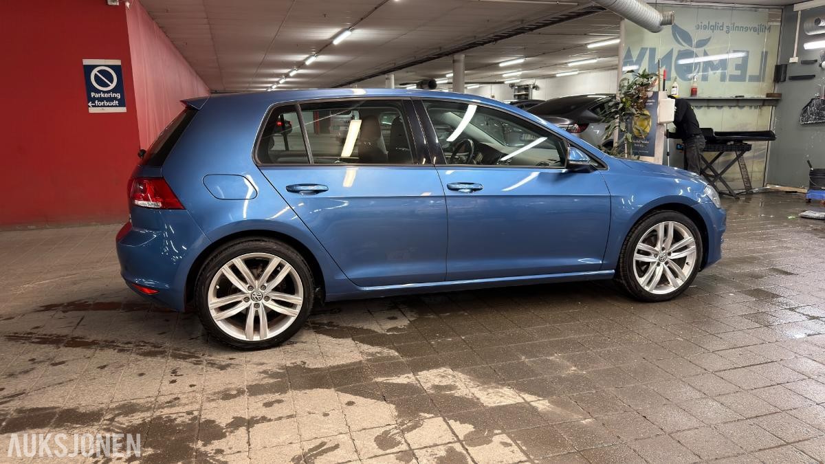 2016 Volkswagen Golf 1.6 TDI 110hk Cruisekontroll, S+V Dekk