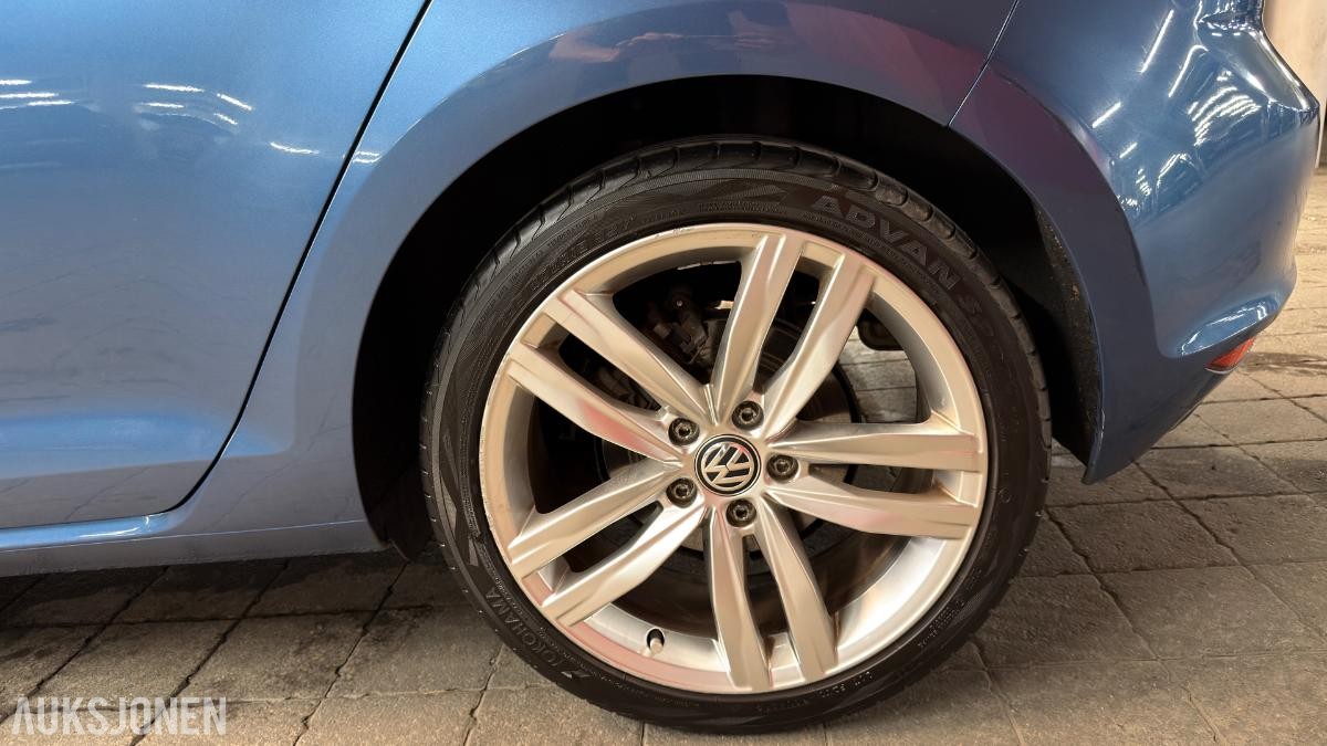 2016 Volkswagen Golf 1.6 TDI 110hk Cruisekontroll, S+V Dekk