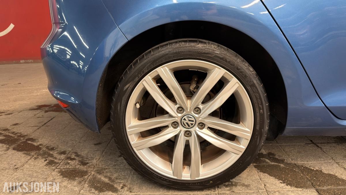2016 Volkswagen Golf 1.6 TDI 110hk Cruisekontroll, S+V Dekk