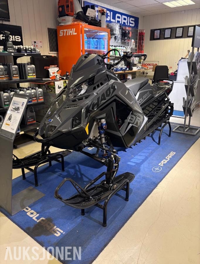 2025 Polaris 9R RMK Khaos Slash - snøscooter