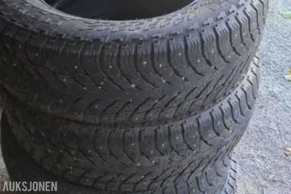 2019 Hakkapeliitta LT3 245/70R17