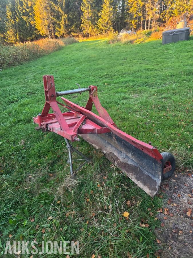 Avrettingskjær/ snøskjær til traktor - ingen minstepris