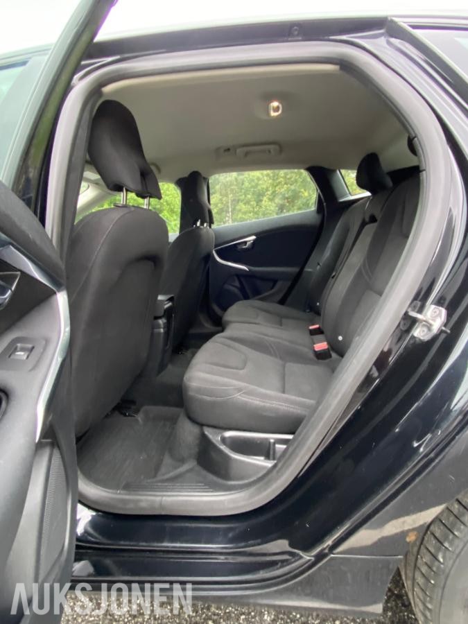 2014 Volvo V40 R-DESIGN D2 EU-OK 08.28 NYLIG SERVICE
