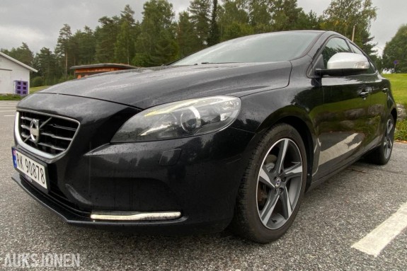 2014 Volvo V40 R-DESIGN D2 EU-OK 08.28 NYLIG SERVICE