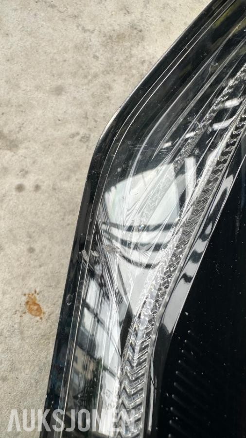 2024 kia EV6 Hovedlykt, venstre *Ingen minstepris*
