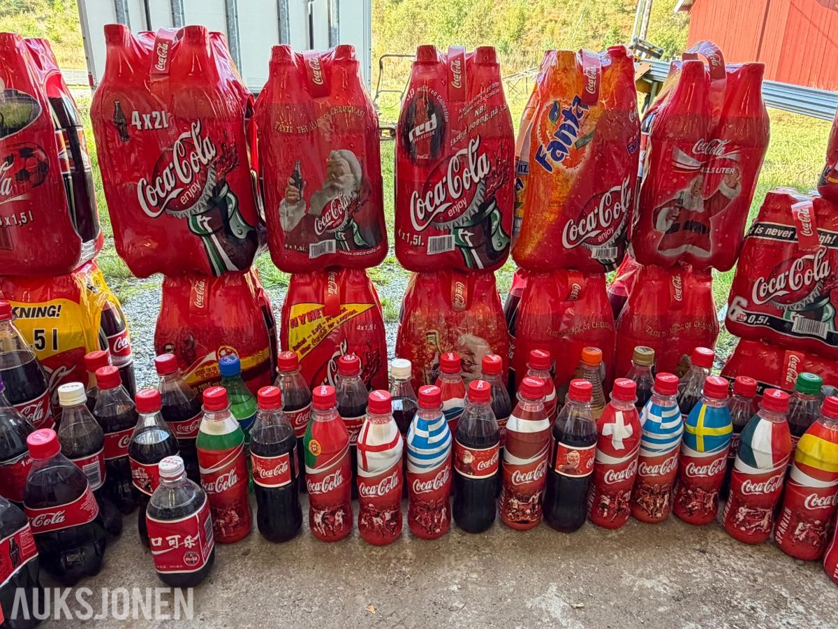 Cola samling selges 