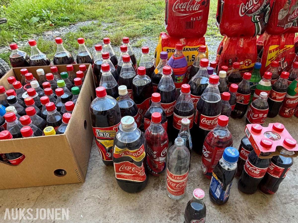 Cola samling selges 