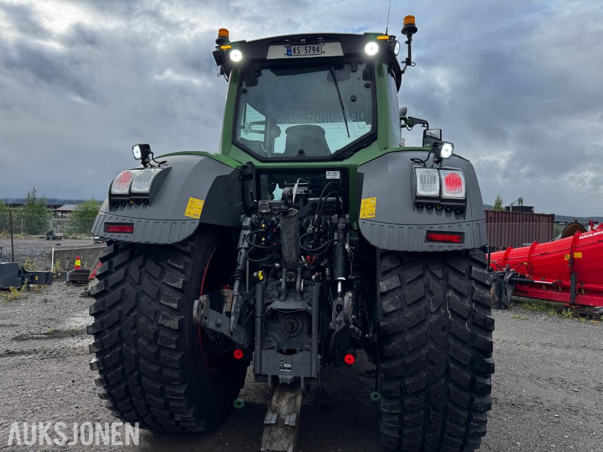 2020 Fendt 828 Vario BRØYTERIGGET, FRONT PTO, SOMMER OG VINTERHJUL