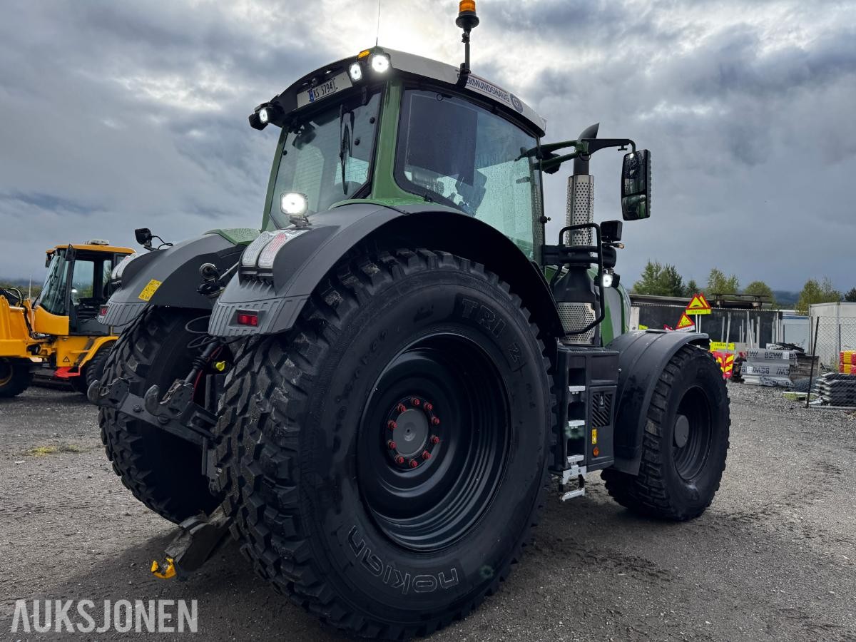 2020 Fendt 828 Vario BRØYTERIGGET, FRONT PTO, SOMMER OG VINTERHJUL
