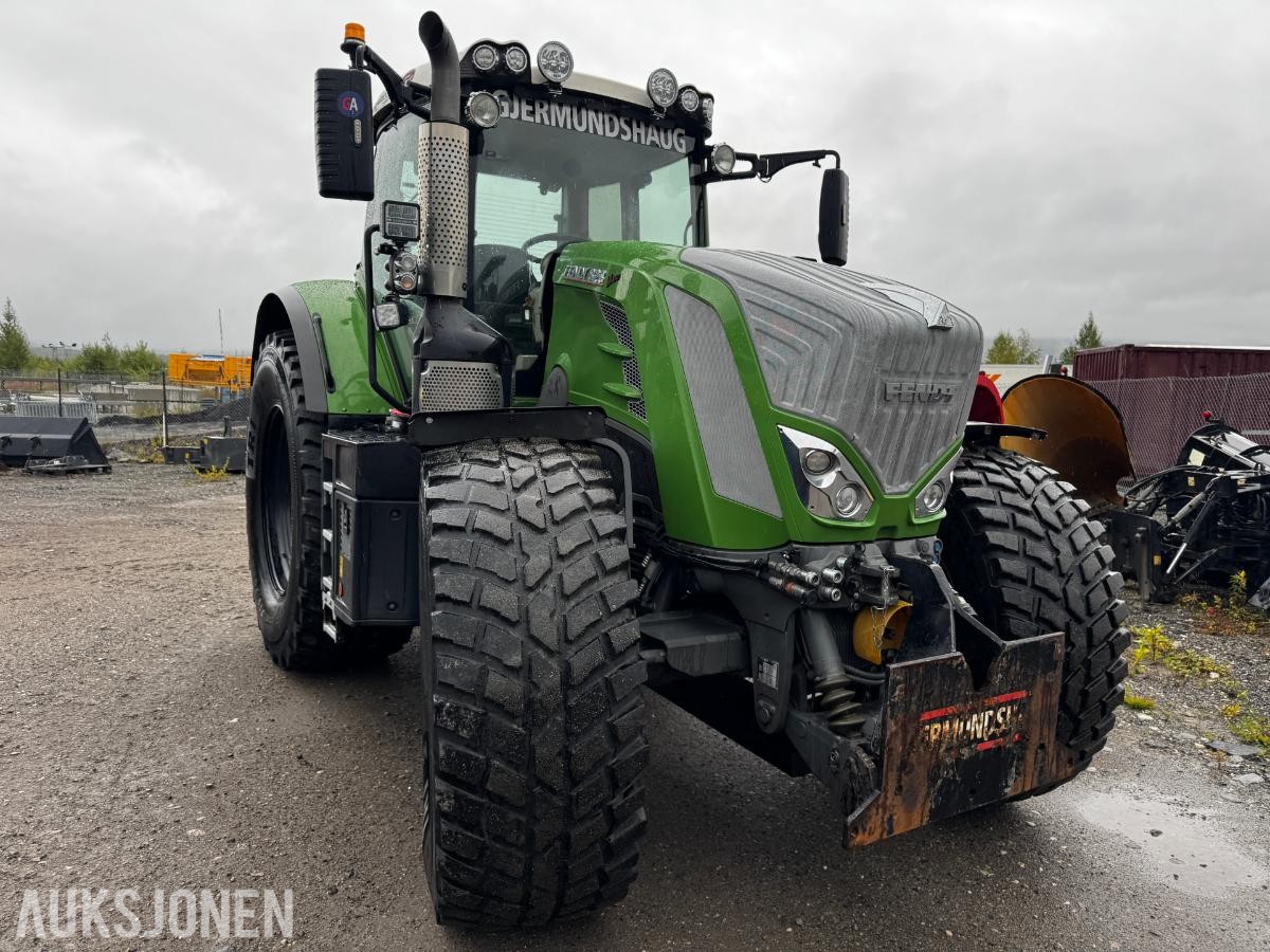 2020 Fendt 828 Vario BRØYTERIGGET, FRONT PTO, SOMMER OG VINTERHJUL