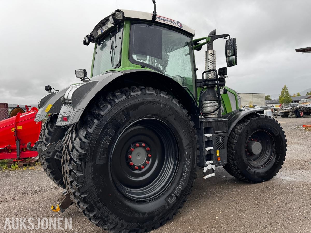 2020 Fendt 828 Vario BRØYTERIGGET, FRONT PTO, SOMMER OG VINTERHJUL