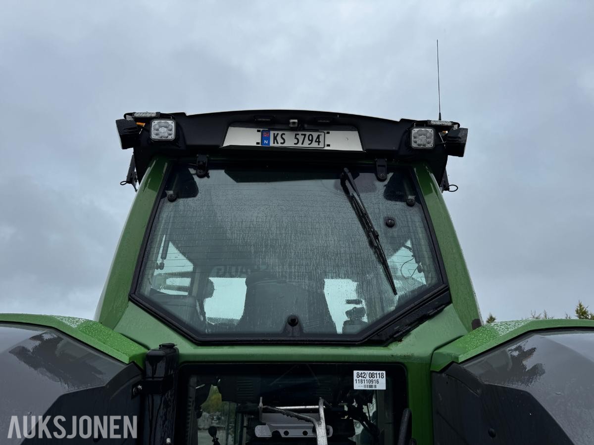 2020 Fendt 828 Vario BRØYTERIGGET, FRONT PTO, SOMMER OG VINTERHJUL