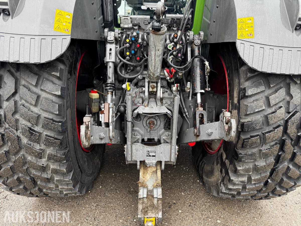 2020 Fendt 828 Vario BRØYTERIGGET, FRONT PTO, SOMMER OG VINTERHJUL