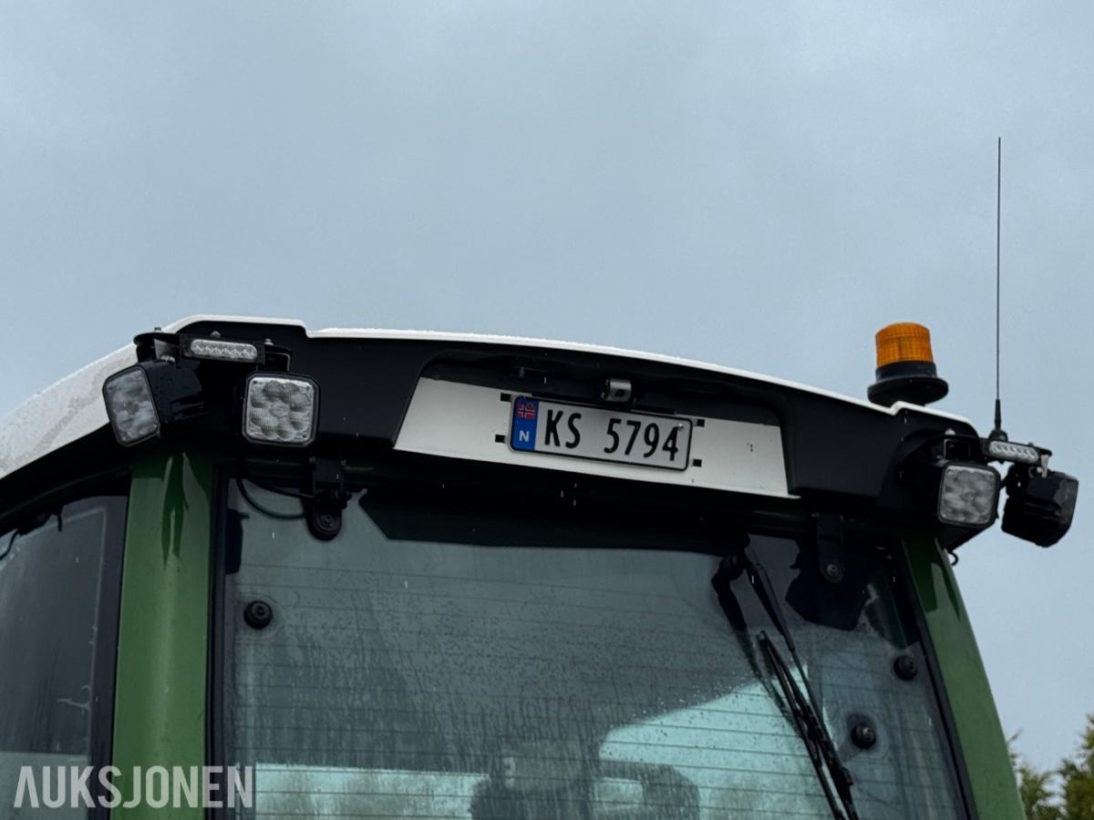 2020 Fendt 828 Vario BRØYTERIGGET, FRONT PTO, SOMMER OG VINTERHJUL