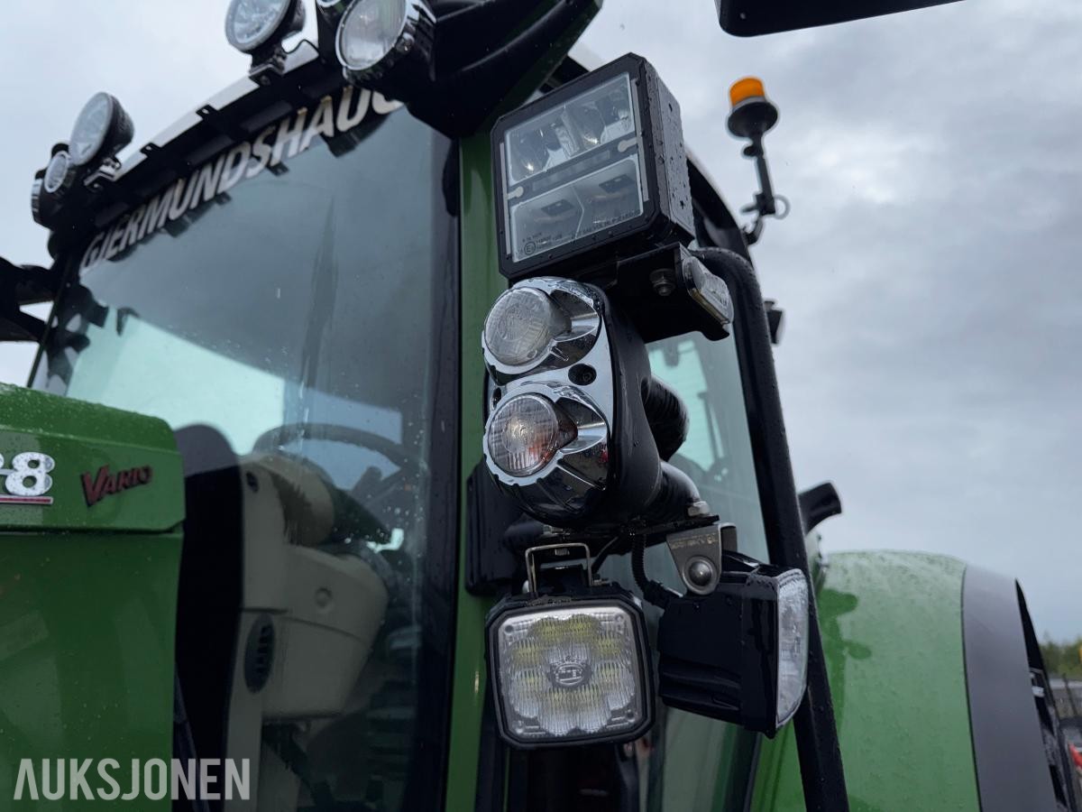 2020 Fendt 828 Vario BRØYTERIGGET, FRONT PTO, SOMMER OG VINTERHJUL
