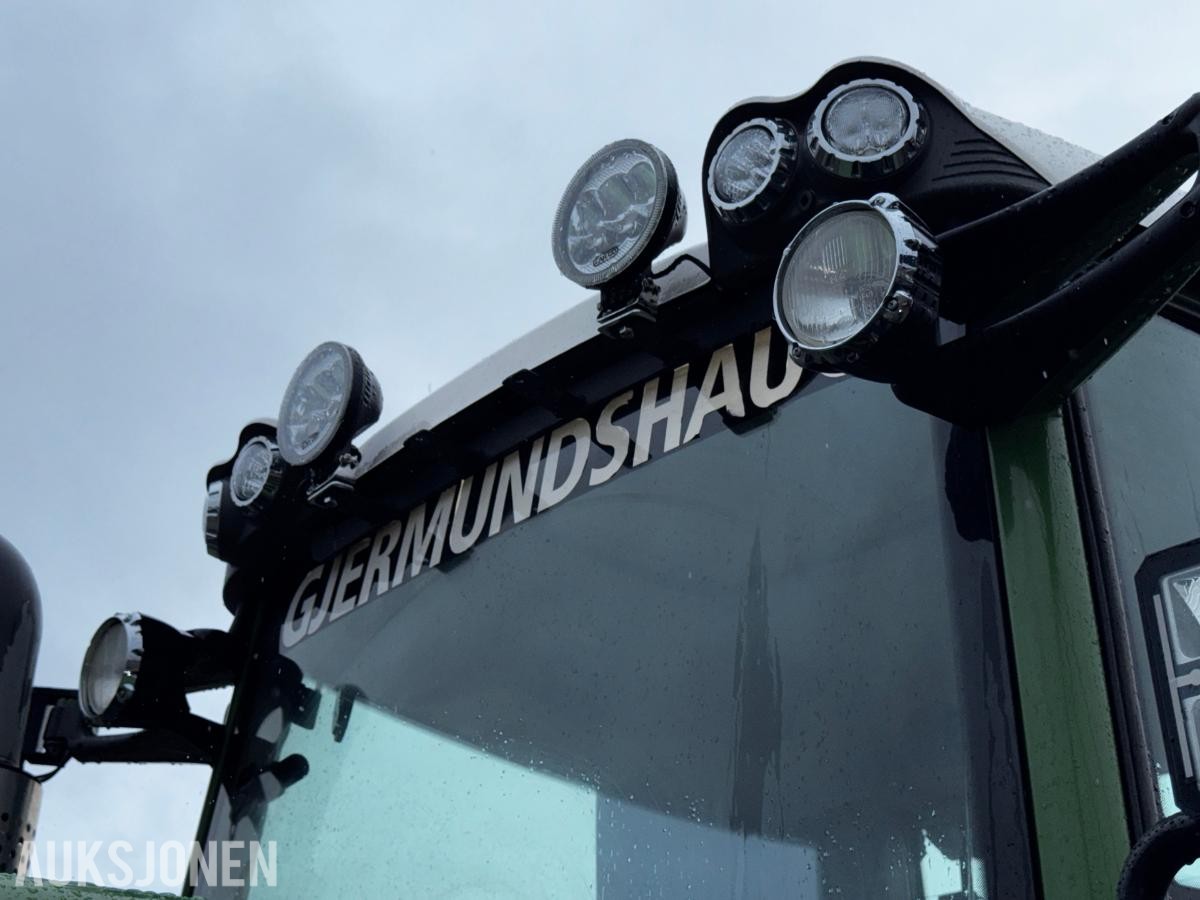 2020 Fendt 828 Vario BRØYTERIGGET, FRONT PTO, SOMMER OG VINTERHJUL