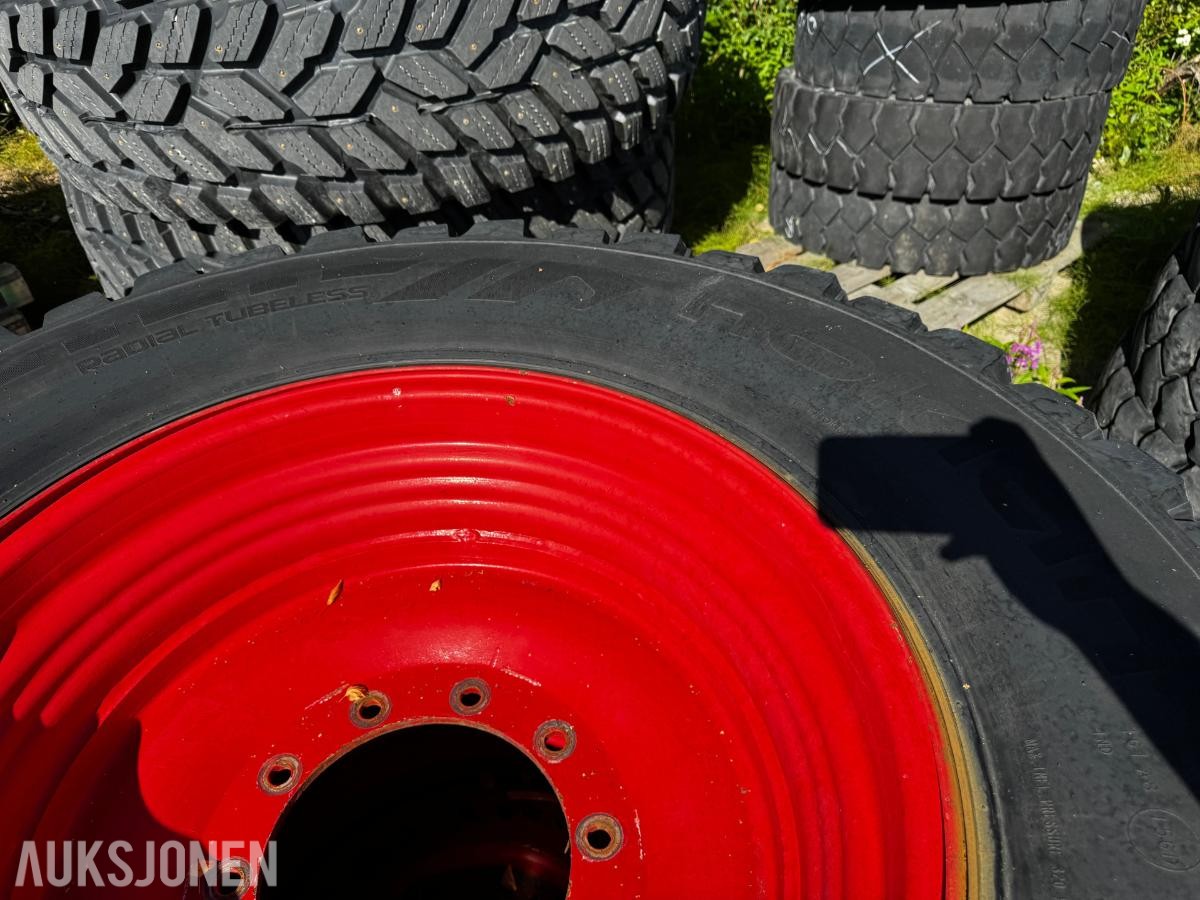 2020 Fendt 828 Vario BRØYTERIGGET, FRONT PTO, SOMMER OG VINTERHJUL