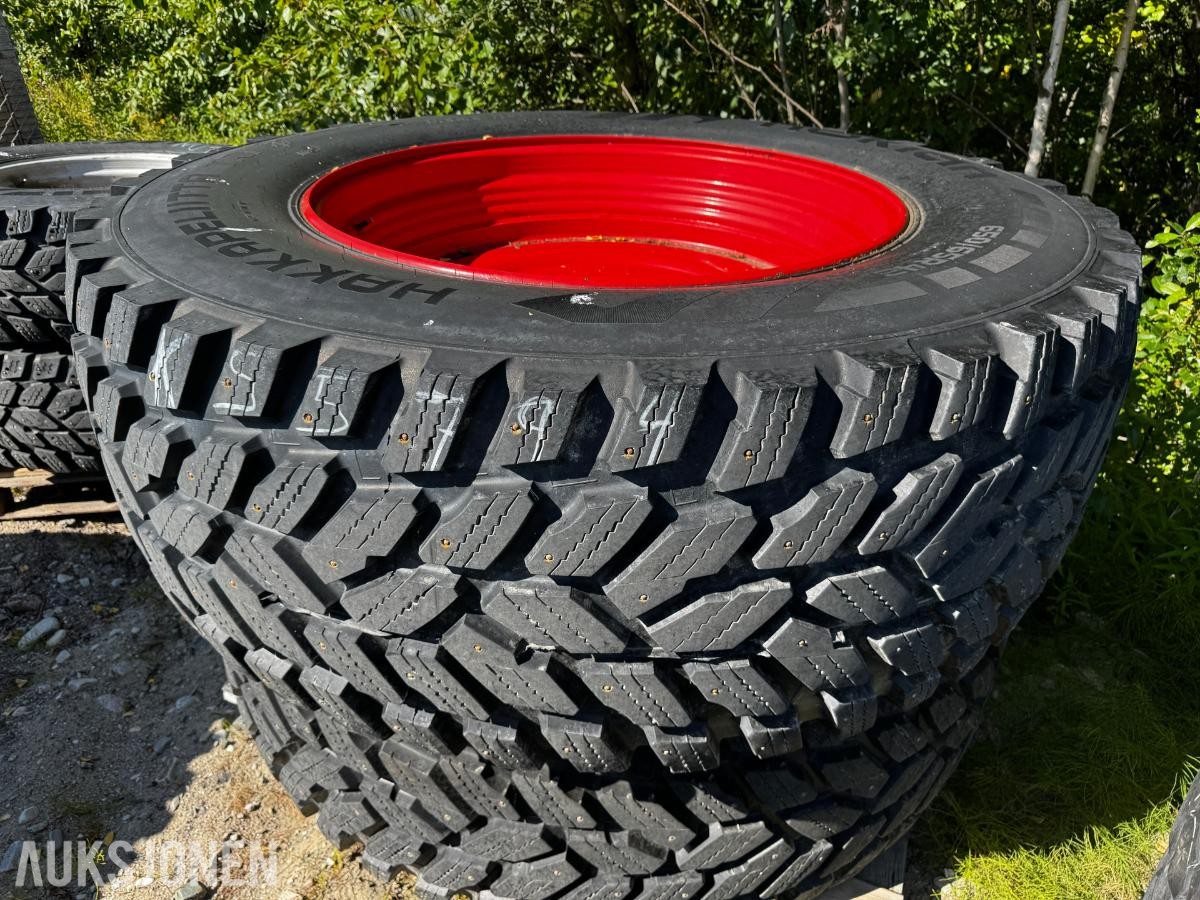 2020 Fendt 828 Vario BRØYTERIGGET, FRONT PTO, SOMMER OG VINTERHJUL