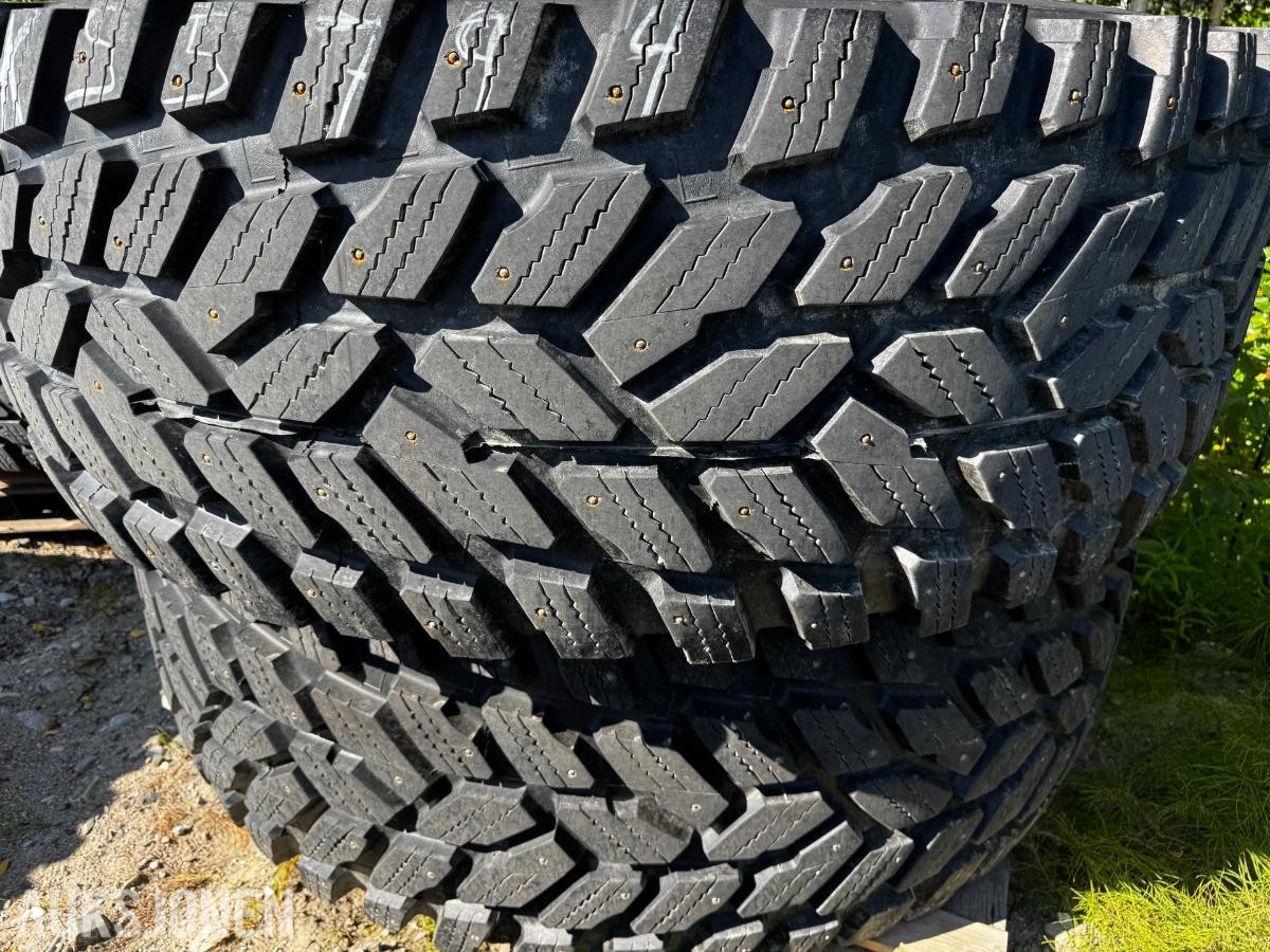 2020 Fendt 828 Vario BRØYTERIGGET, FRONT PTO, SOMMER OG VINTERHJUL