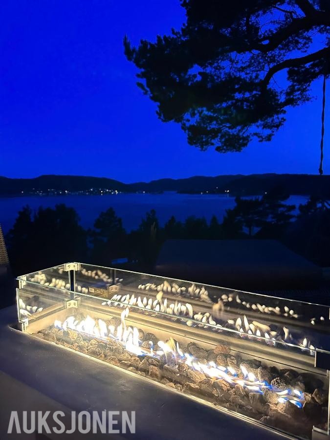 Gassbord - Cortenstål og lakkert svart