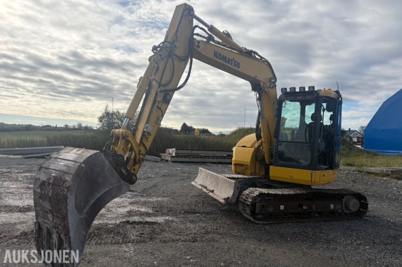 2012 Komatsu PC78US-8 Beltegraver – 1 766 t, 2020 Engcon tiltrotator, S50 og graveskuff
