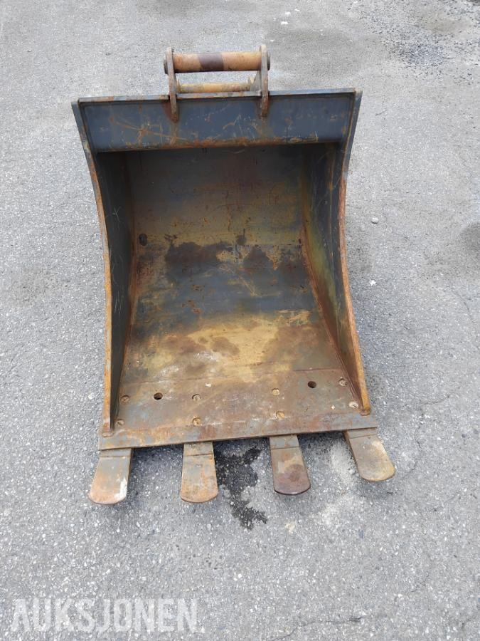 2018 SMP 240 l tannskuff med S40-feste - MVA FRI