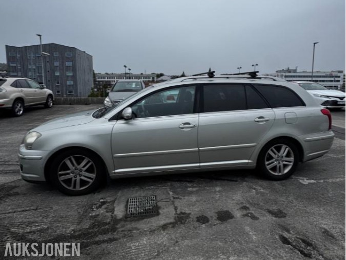 2008 Toyota Avensis 2.0 Diesel 126hk