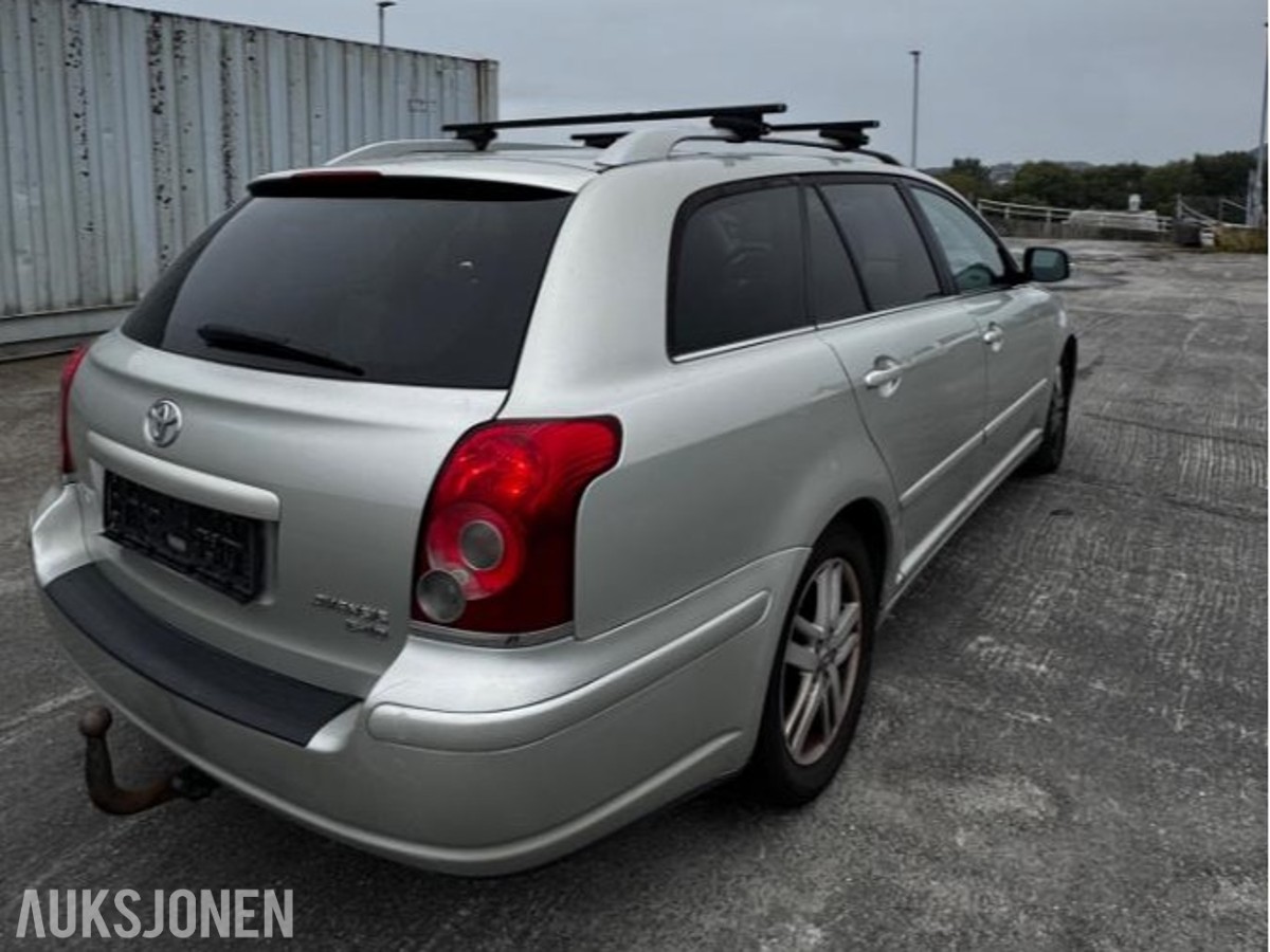 2008 Toyota Avensis 2.0 Diesel 126hk