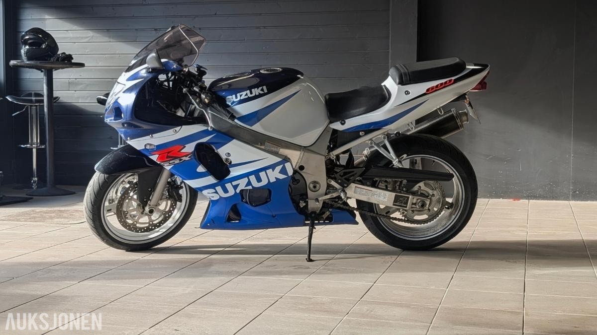 2002 Suzuki GSX-R 600