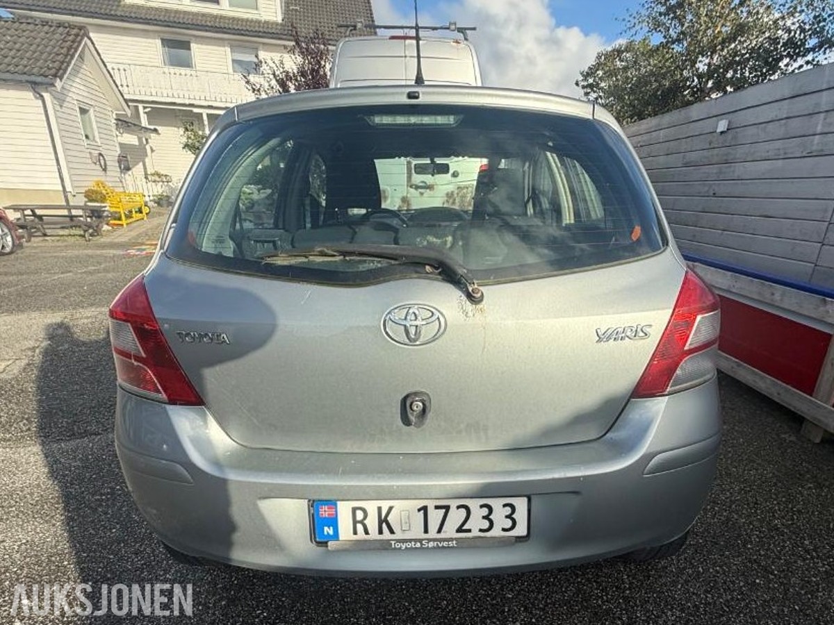 2010 Toyota Yaris 1.3