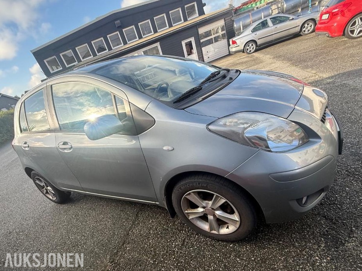 2010 Toyota Yaris 1.3