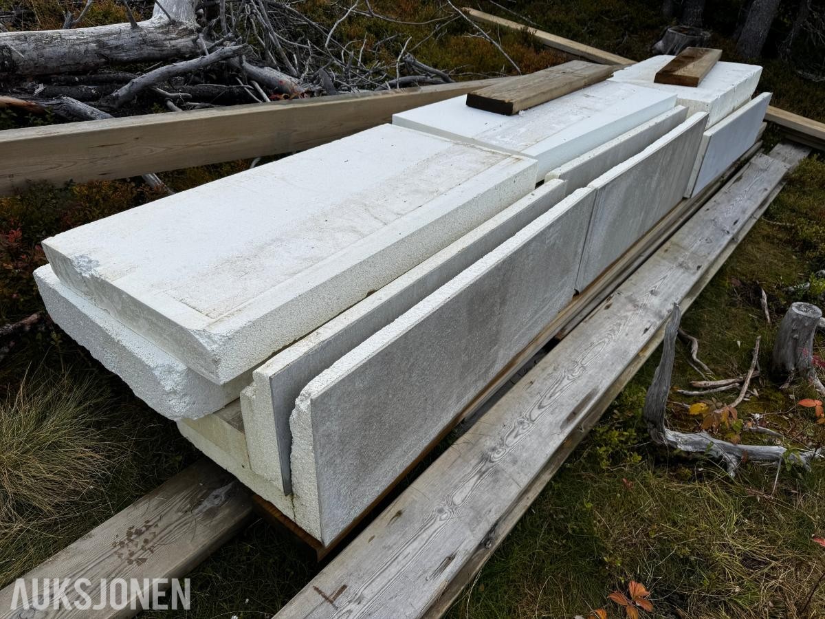 Diverse ringmur L-elementer og isolasjon