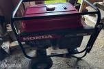 Honda ECMT6500 aggregat bensin 230/400 Volt ingen MVA. 