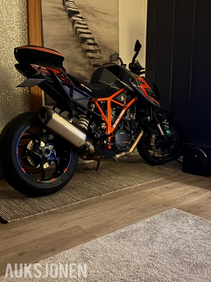 2014 KTM 1290 Super Duke R