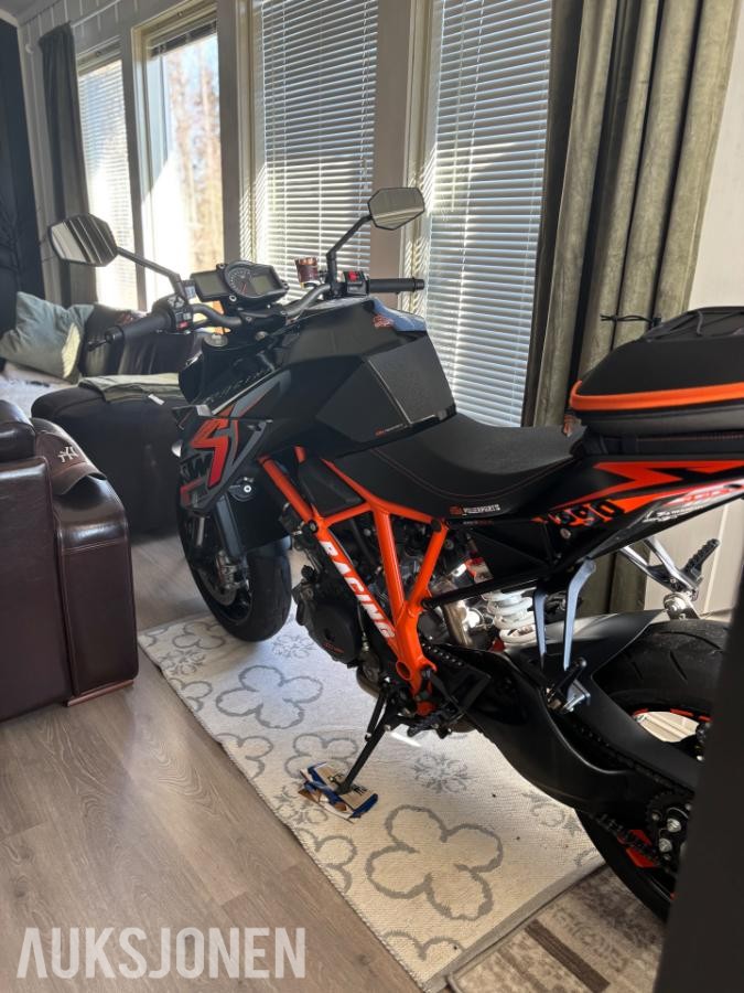 2014 KTM 1290 Super Duke R