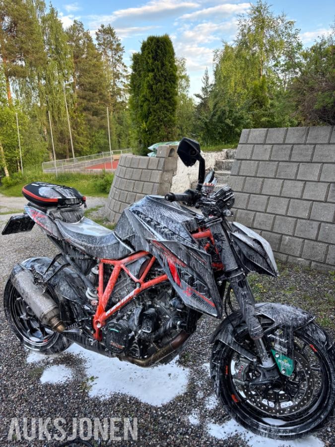 2014 KTM 1290 Super Duke R