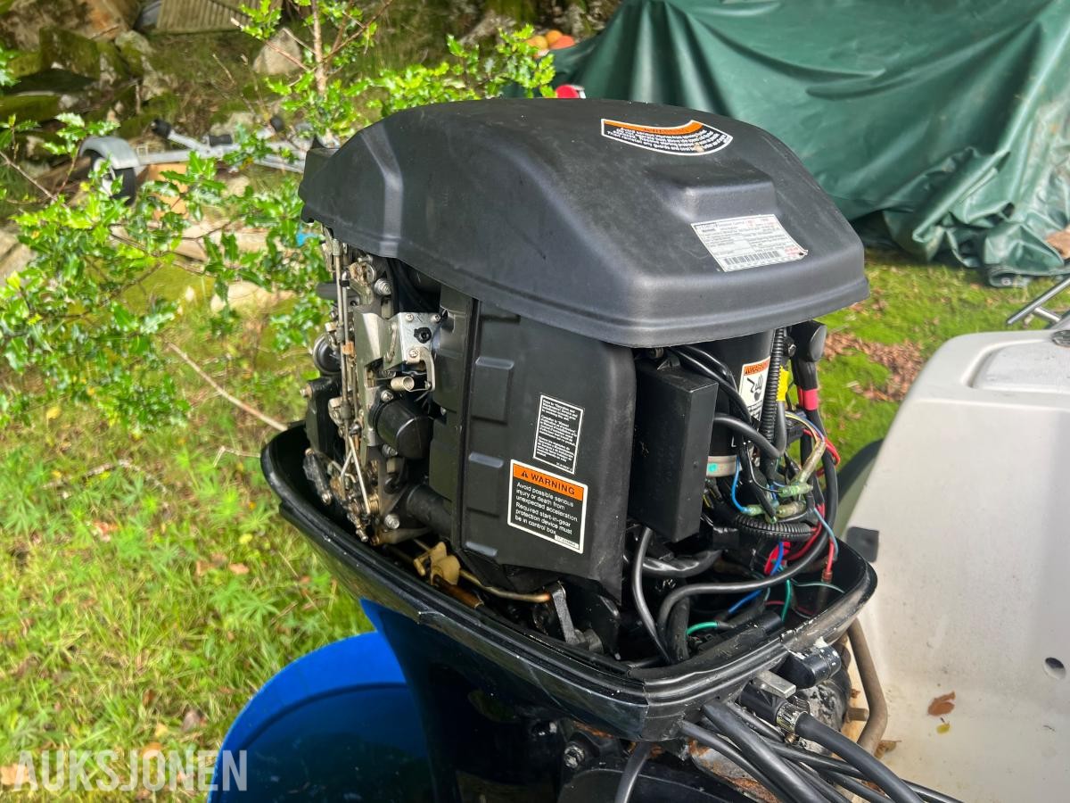 1998 Uttern 4612 exclusive båt med reg henger