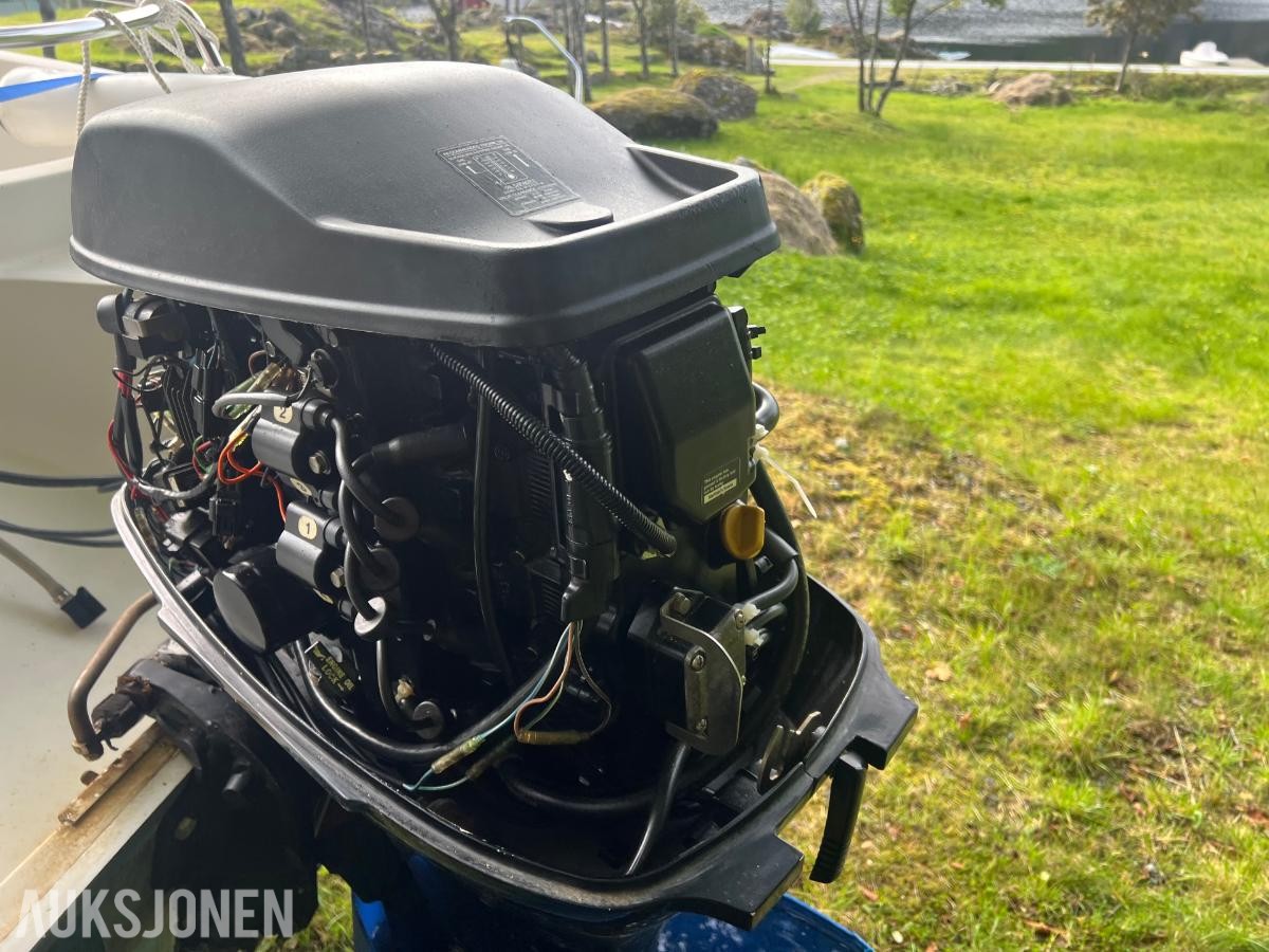 1998 Uttern 4612 exclusive båt med reg henger