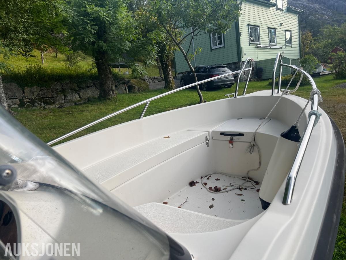 1998 Uttern 4612 exclusive båt med reg henger
