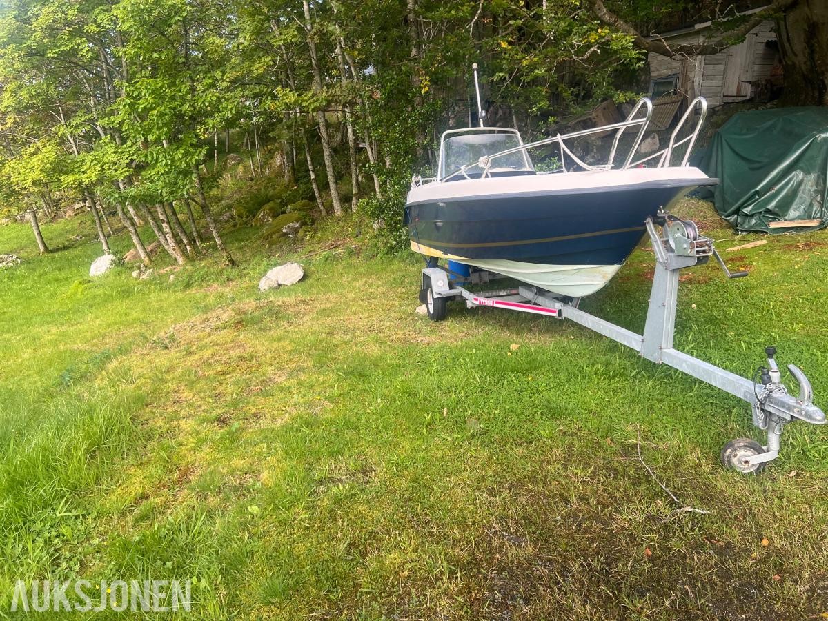 1998 Uttern 4612 exclusive båt med reg henger