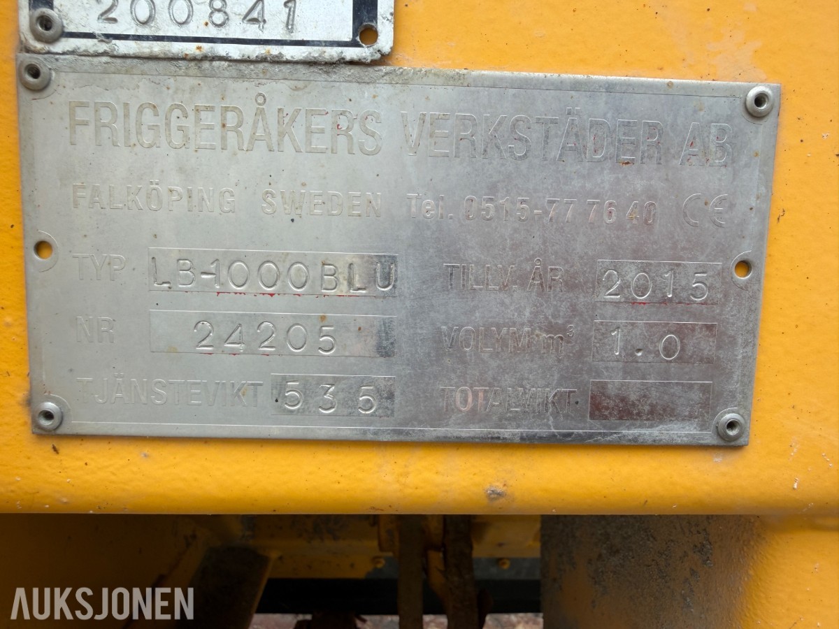 2015 Friggeråkers Verkstäder LB-1000BLU sand / saltstrøer