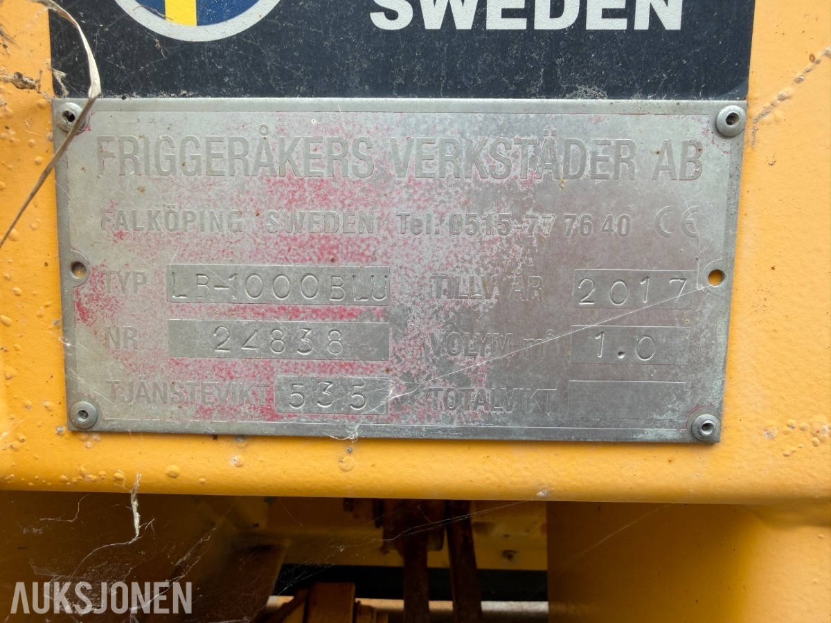 2017 Friggeråkers Verkstäder LB-1000BLU sand / saltstrøer