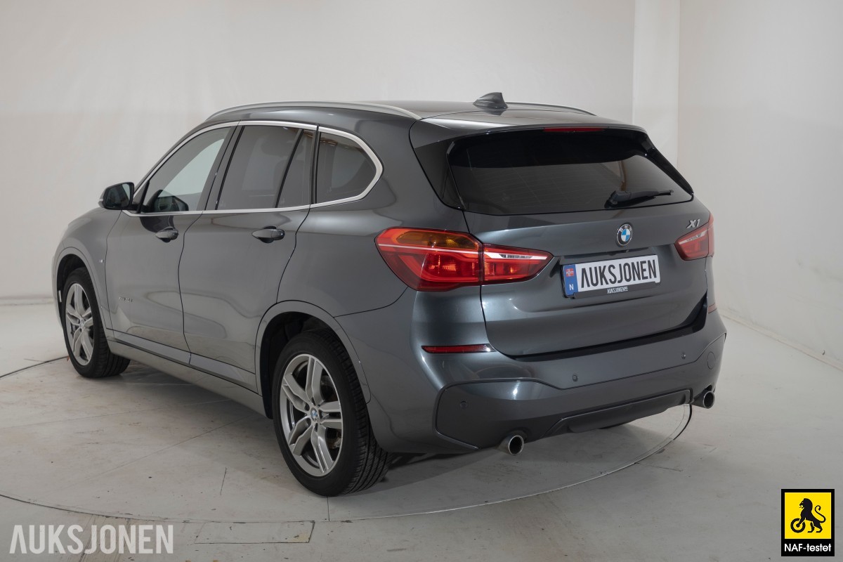 2017 BMW X1 xDrive20d M-SPORT HUD KAMERA LED NAVI SKINN