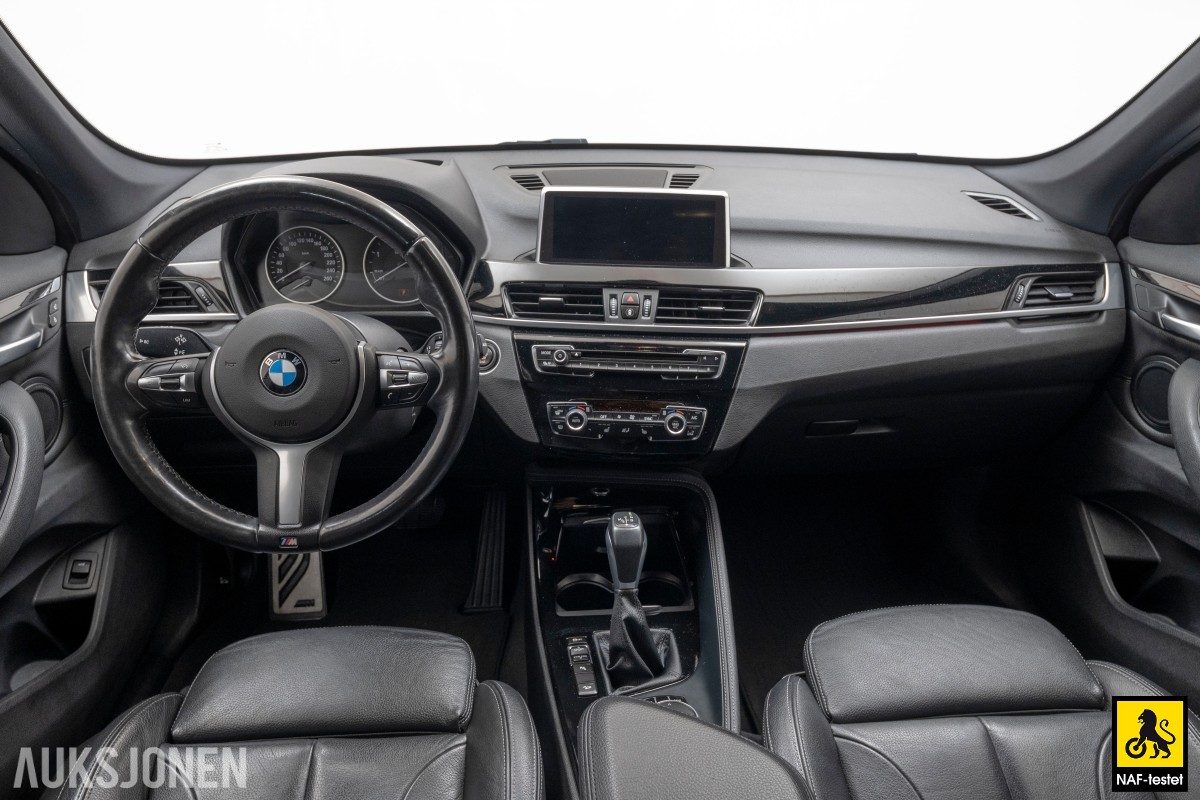 2017 BMW X1 xDrive20d M-SPORT HUD KAMERA LED NAVI SKINN