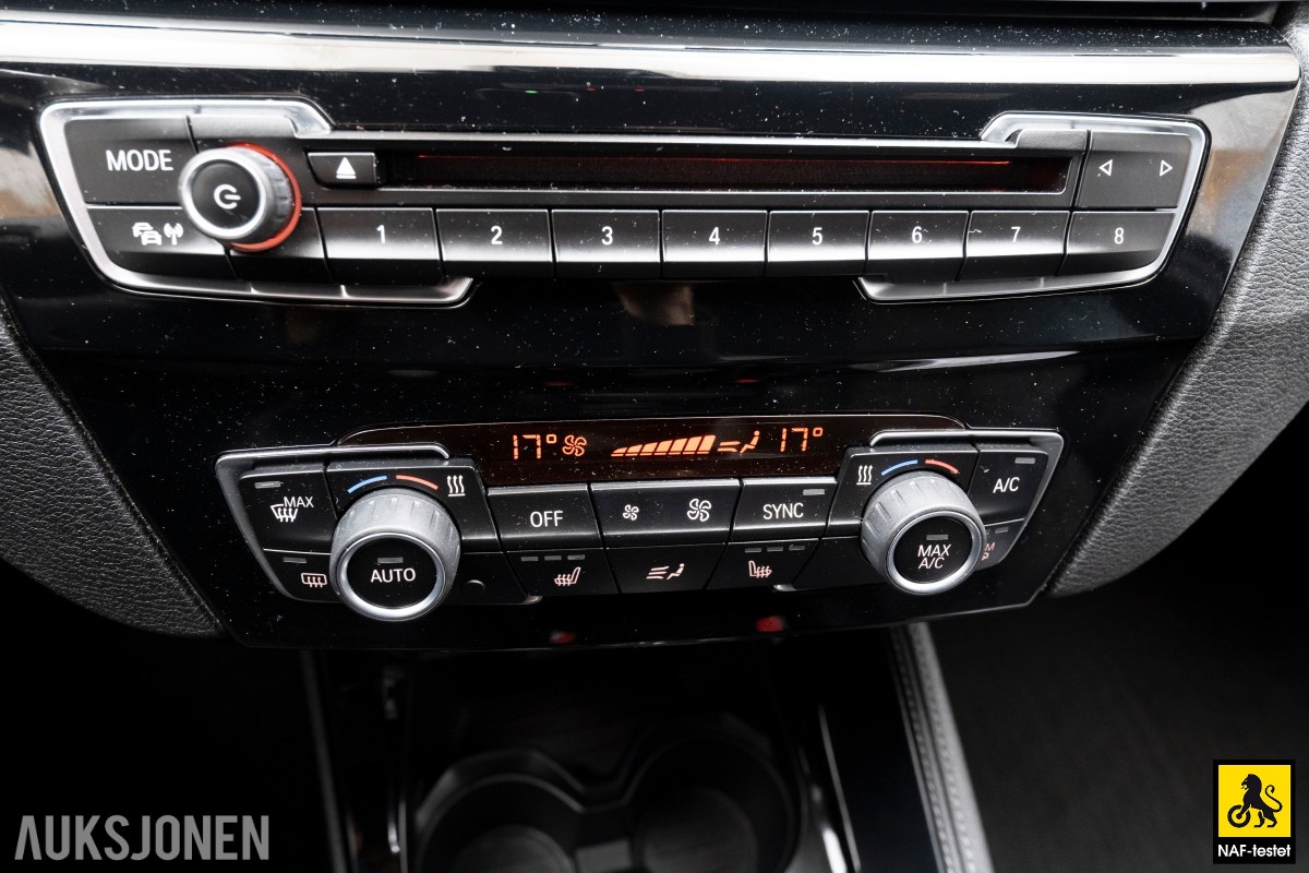 2017 BMW X1 xDrive20d M-SPORT HUD KAMERA LED NAVI SKINN